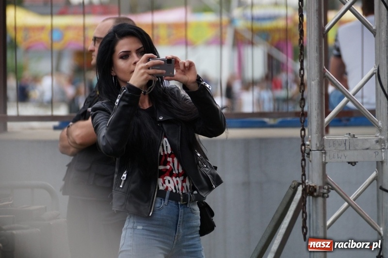 Zdjęcie w galerii na portalu naszraciborz.pl: Trzy dni koncertów, występów i atrakcji. Ruszyła wielka majówka w Nędzy  wiadomości z regionu