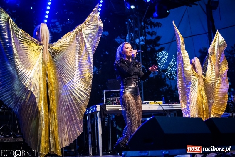 Zdjęcie w galerii na portalu naszraciborz.pl: My Słowianie - Cleo na finał pierwszego dnia majówki w Nędzy FOTO i WIDEO wiadomości z regionu