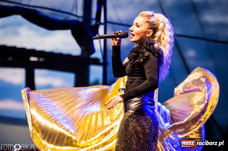 Zdjęcie w galerii na portalu naszraciborz.pl: My Słowianie - Cleo na finał pierwszego dnia majówki w Nędzy FOTO i WIDEO wiadomości z regionu