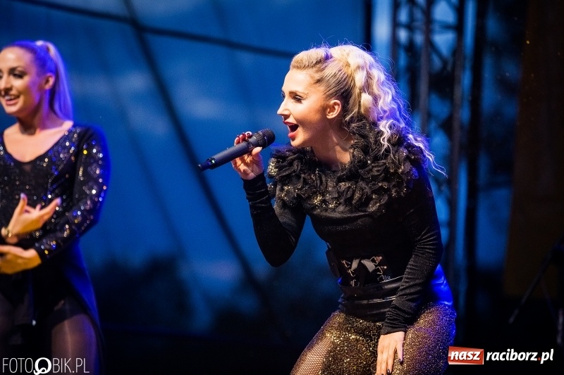 Zdjęcie w galerii na portalu naszraciborz.pl: My Słowianie - Cleo na finał pierwszego dnia majówki w Nędzy FOTO i WIDEO wiadomości z regionu