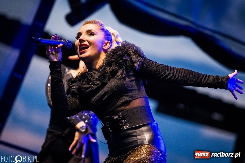 Zdjęcie w galerii na portalu naszraciborz.pl: My Słowianie - Cleo na finał pierwszego dnia majówki w Nędzy FOTO i WIDEO wiadomości z regionu