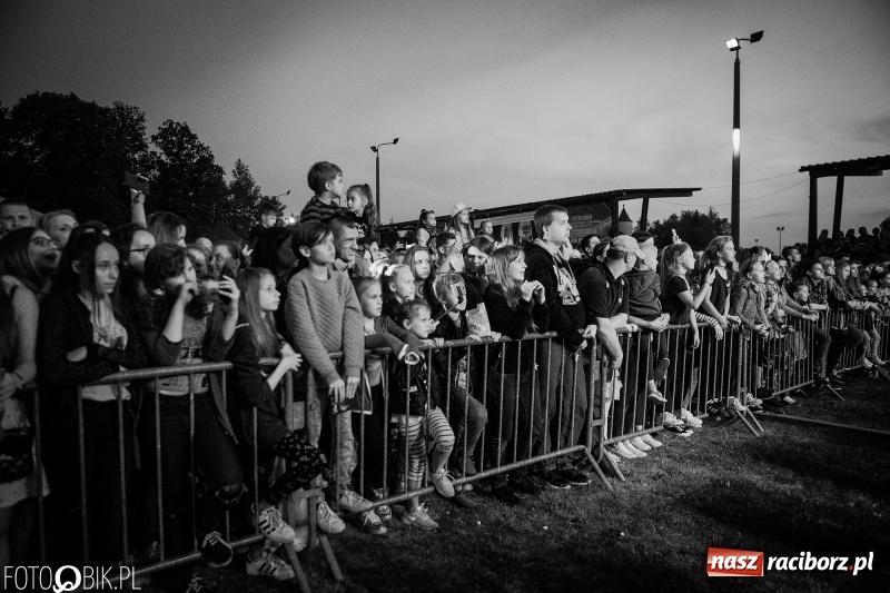 Zdjęcie w galerii na portalu naszraciborz.pl: My Słowianie - Cleo na finał pierwszego dnia majówki w Nędzy FOTO i WIDEO wiadomości z regionu