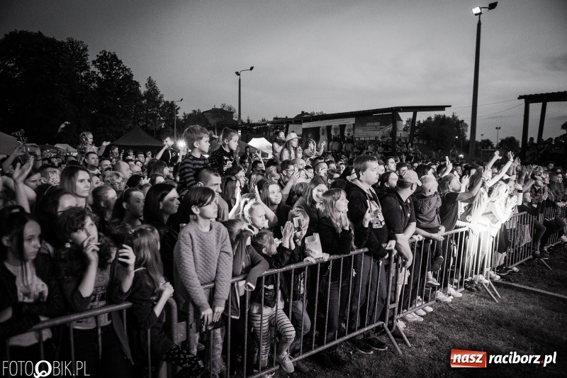 Zdjęcie w galerii na portalu naszraciborz.pl: My Słowianie - Cleo na finał pierwszego dnia majówki w Nędzy FOTO i WIDEO wiadomości z regionu