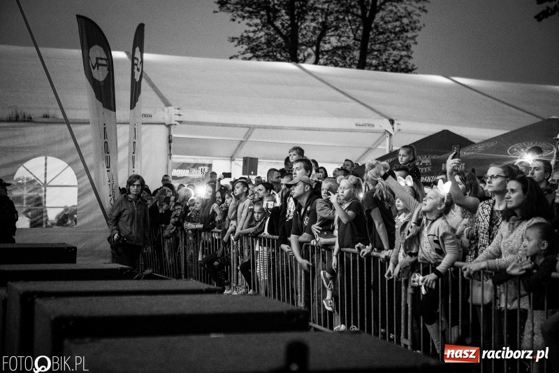 Zdjęcie w galerii na portalu naszraciborz.pl: My Słowianie - Cleo na finał pierwszego dnia majówki w Nędzy FOTO i WIDEO wiadomości z regionu