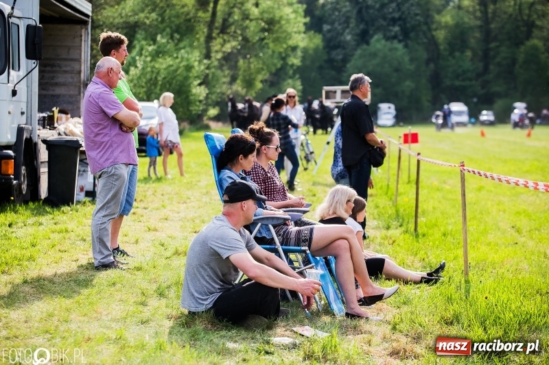 Zdjęcie w galerii na portalu naszraciborz.pl: Pierwszy dzień majówki w Kornicach za nami wiadomości z regionu