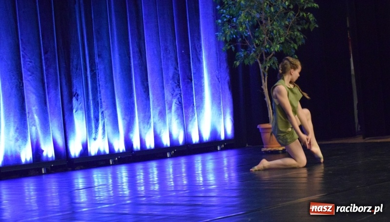 Zdjęcie w galerii na portalu naszraciborz.pl: I Ogólnopolski Festiwal Małych Form Tanecznych w Kuźni za nami wiadomości z regionu