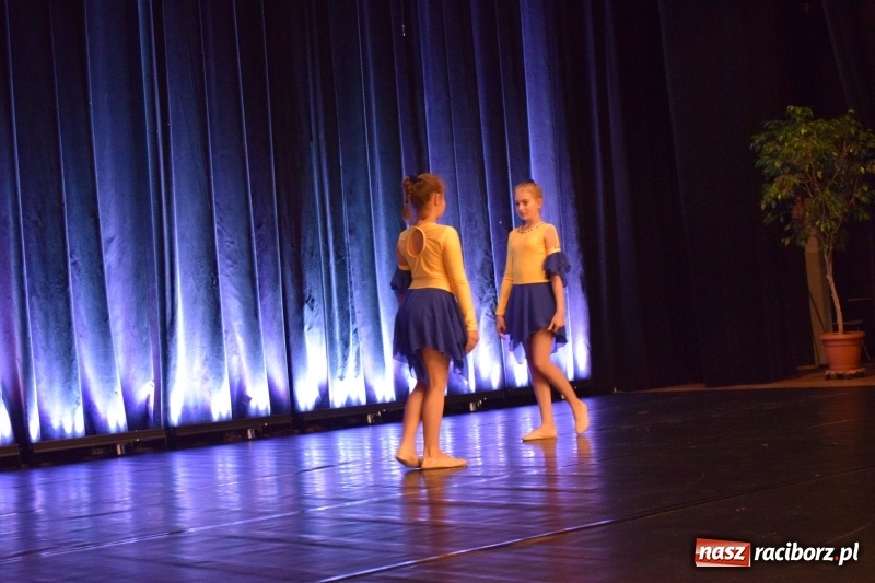 Zdjęcie w galerii na portalu naszraciborz.pl: I Ogólnopolski Festiwal Małych Form Tanecznych w Kuźni za nami wiadomości z regionu