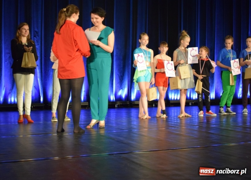 Zdjęcie w galerii na portalu naszraciborz.pl: I Ogólnopolski Festiwal Małych Form Tanecznych w Kuźni za nami wiadomości z regionu