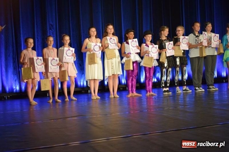 Zdjęcie w galerii na portalu naszraciborz.pl: I Ogólnopolski Festiwal Małych Form Tanecznych w Kuźni za nami wiadomości z regionu