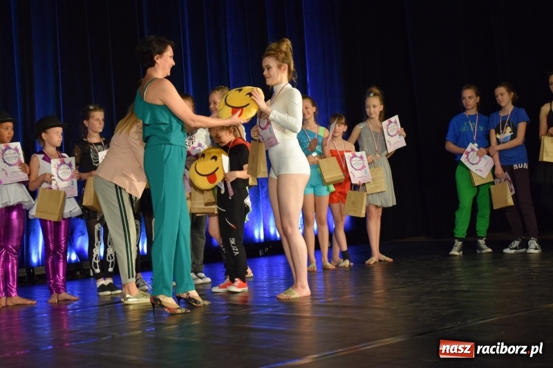 Zdjęcie w galerii na portalu naszraciborz.pl: I Ogólnopolski Festiwal Małych Form Tanecznych w Kuźni za nami wiadomości z regionu