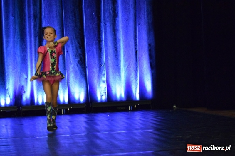 Zdjęcie w galerii na portalu naszraciborz.pl: I Ogólnopolski Festiwal Małych Form Tanecznych w Kuźni za nami wiadomości z regionu
