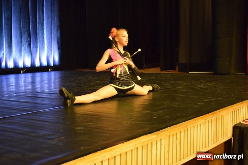 Zdjęcie w galerii na portalu naszraciborz.pl: I Ogólnopolski Festiwal Małych Form Tanecznych w Kuźni za nami wiadomości z regionu