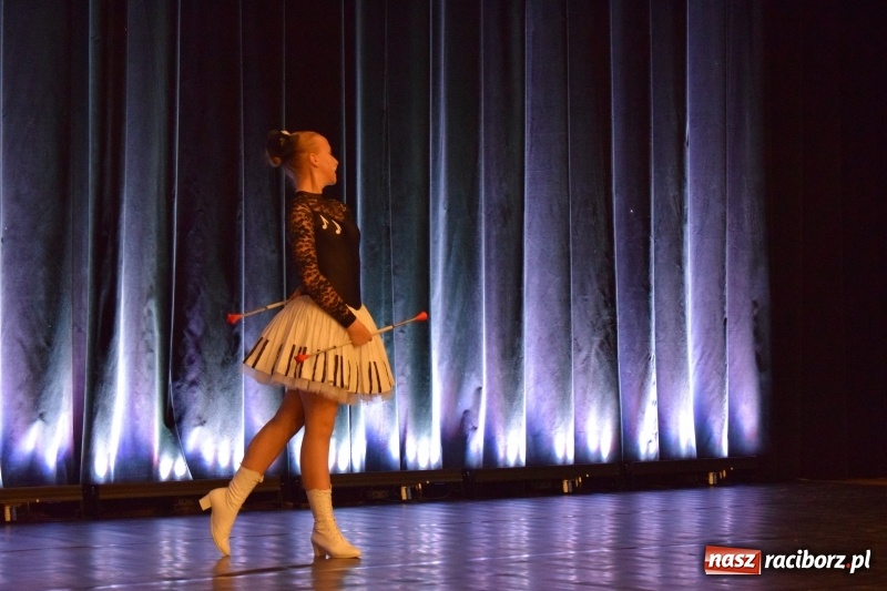 Zdjęcie w galerii na portalu naszraciborz.pl: I Ogólnopolski Festiwal Małych Form Tanecznych w Kuźni za nami wiadomości z regionu
