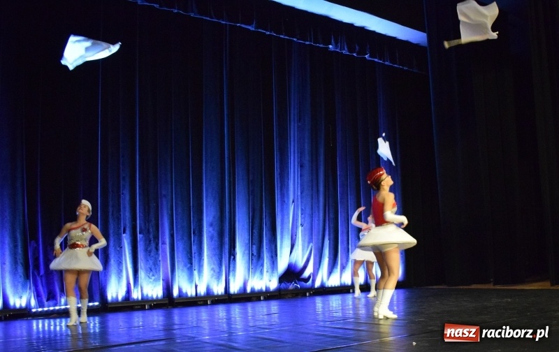 Zdjęcie w galerii na portalu naszraciborz.pl: I Ogólnopolski Festiwal Małych Form Tanecznych w Kuźni za nami wiadomości z regionu