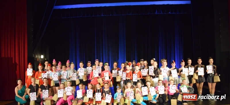 Zdjęcie w galerii na portalu naszraciborz.pl: I Ogólnopolski Festiwal Małych Form Tanecznych w Kuźni za nami wiadomości z regionu