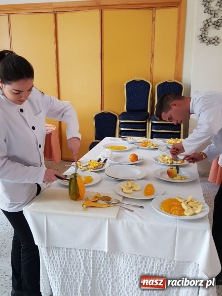 Zdjęcie w galerii na portalu naszraciborz.pl: Nauczyciele kształcenia zawodowego z CKZiU nr 1 na szkoleniu w Hiszpanii  wiadomości z regionu