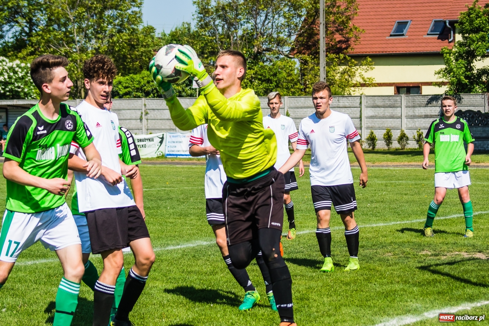 Zdjęcie w galerii na portalu naszraciborz.pl: Tworków poległ w starciu z ROW-em wiadomości z regionu