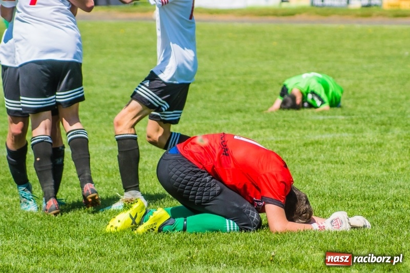 Zdjęcie w galerii na portalu naszraciborz.pl: Tworków poległ w starciu z ROW-em wiadomości z regionu