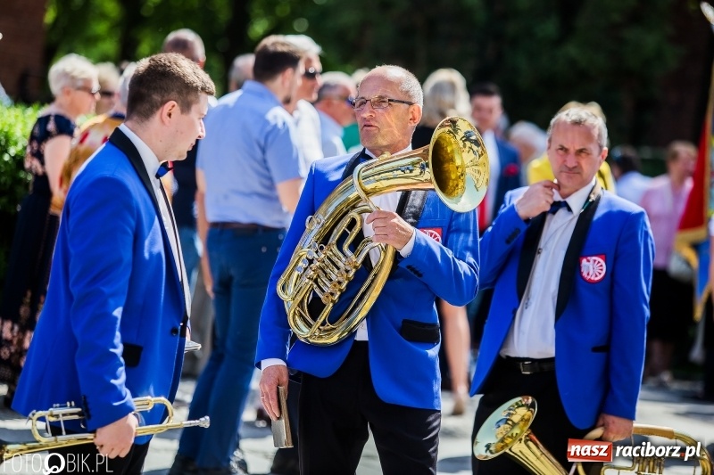 Zdjęcie w galerii na portalu naszraciborz.pl: Racibórz świętuje rocznicę uchwalenia Konstytucji 3 Maja  wiadomości z regionu
