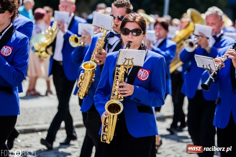 Zdjęcie w galerii na portalu naszraciborz.pl: Racibórz świętuje rocznicę uchwalenia Konstytucji 3 Maja  wiadomości z regionu