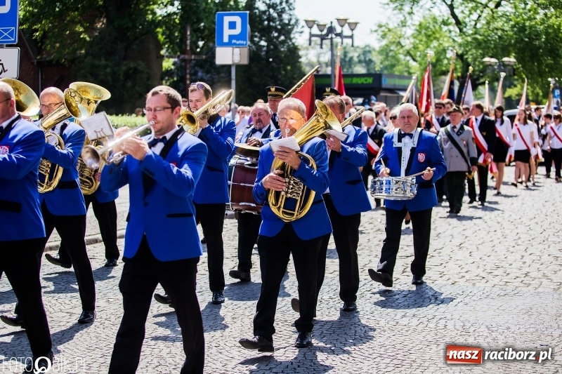 Zdjęcie w galerii na portalu naszraciborz.pl: Racibórz świętuje rocznicę uchwalenia Konstytucji 3 Maja  wiadomości z regionu