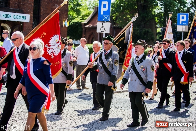 Zdjęcie w galerii na portalu naszraciborz.pl: Racibórz świętuje rocznicę uchwalenia Konstytucji 3 Maja  wiadomości z regionu