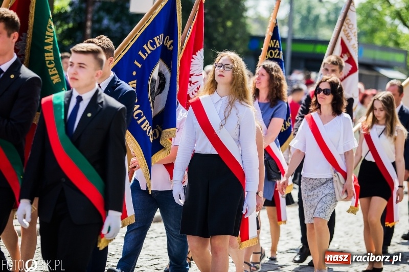 Zdjęcie w galerii na portalu naszraciborz.pl: Racibórz świętuje rocznicę uchwalenia Konstytucji 3 Maja  wiadomości z regionu