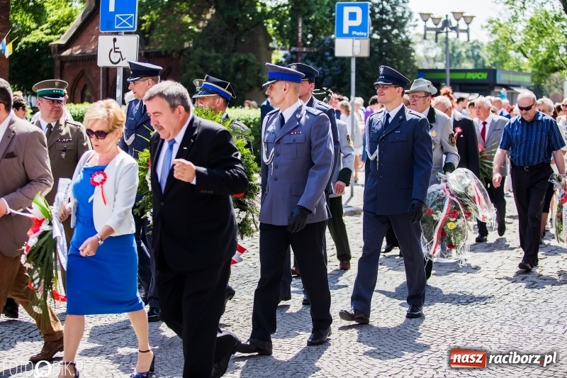 Zdjęcie w galerii na portalu naszraciborz.pl: Racibórz świętuje rocznicę uchwalenia Konstytucji 3 Maja  wiadomości z regionu
