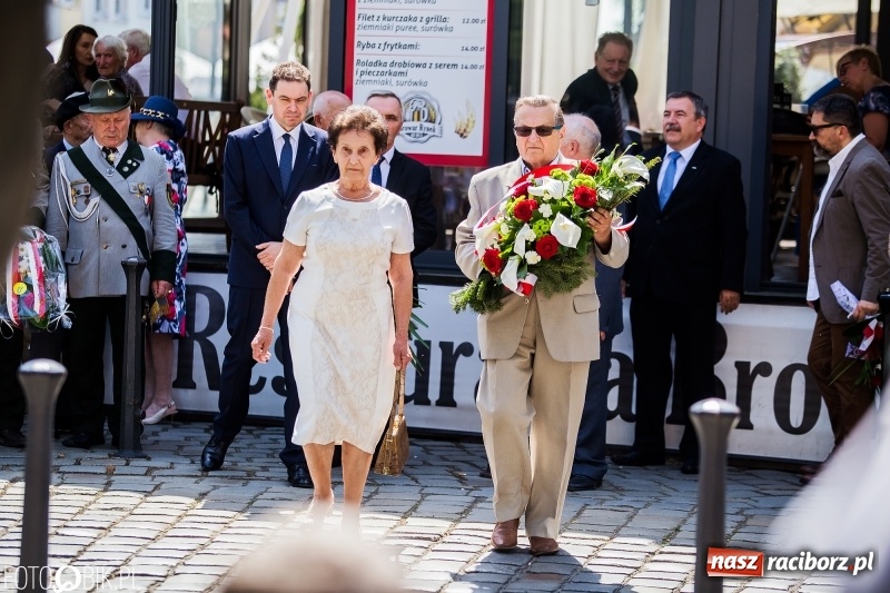 Zdjęcie w galerii na portalu naszraciborz.pl: Racibórz świętuje rocznicę uchwalenia Konstytucji 3 Maja  wiadomości z regionu