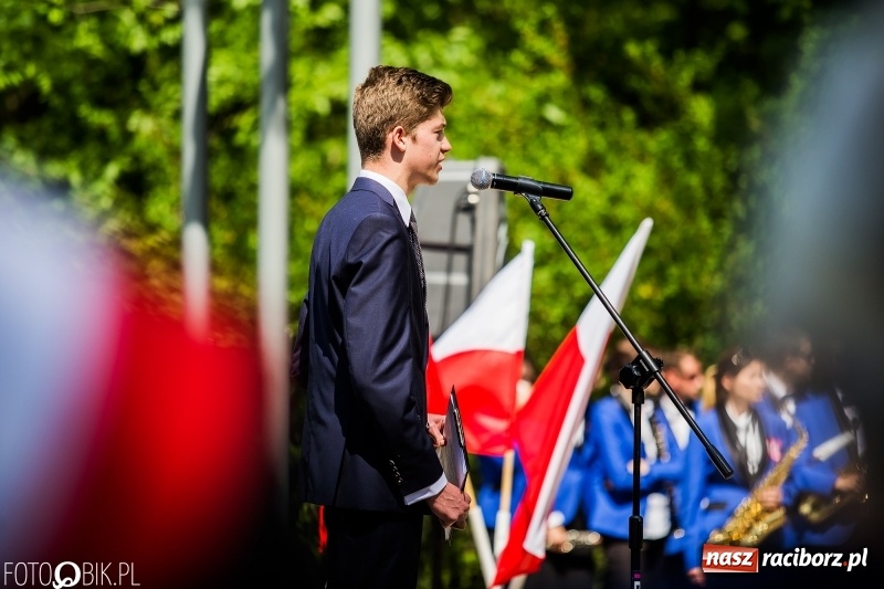 Zdjęcie w galerii na portalu naszraciborz.pl: Racibórz świętuje rocznicę uchwalenia Konstytucji 3 Maja  wiadomości z regionu