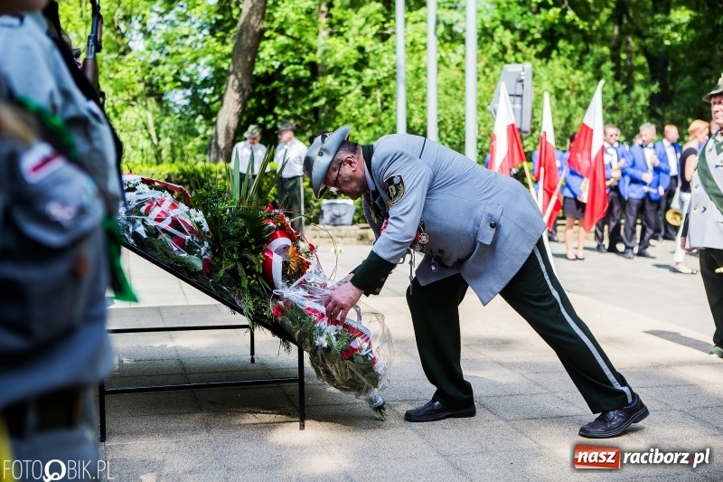 Zdjęcie w galerii na portalu naszraciborz.pl: Racibórz świętuje rocznicę uchwalenia Konstytucji 3 Maja  wiadomości z regionu