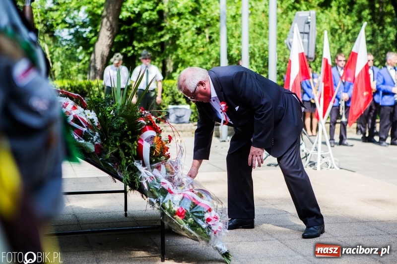 Zdjęcie w galerii na portalu naszraciborz.pl: Racibórz świętuje rocznicę uchwalenia Konstytucji 3 Maja  wiadomości z regionu