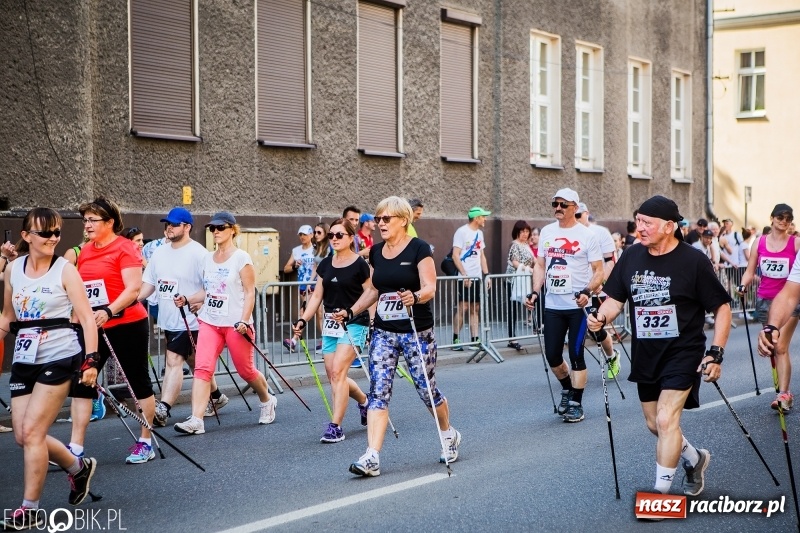 Zdjęcie w galerii na portalu naszraciborz.pl: XI Raciborski Bieg Bez Granic - nordic walking i biegi na 3,7 km wiadomości z regionu