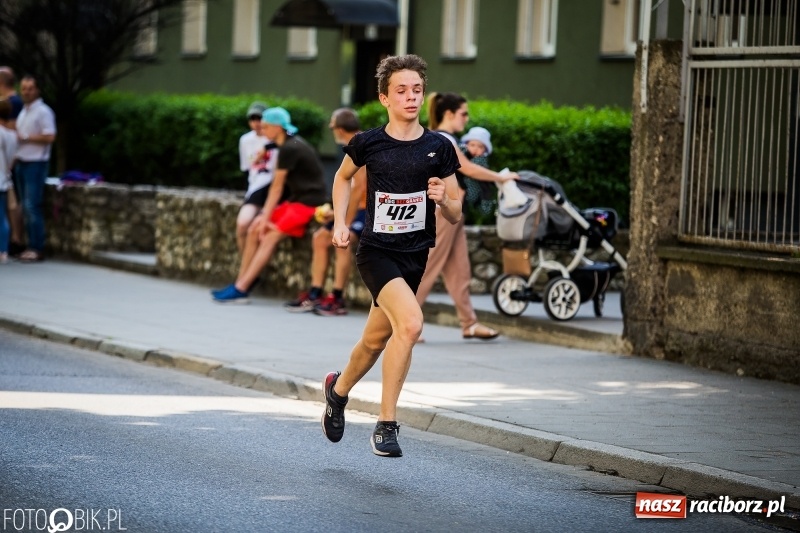 Zdjęcie w galerii na portalu naszraciborz.pl: XI Raciborski Bieg Bez Granic - nordic walking i biegi na 3,7 km wiadomości z regionu
