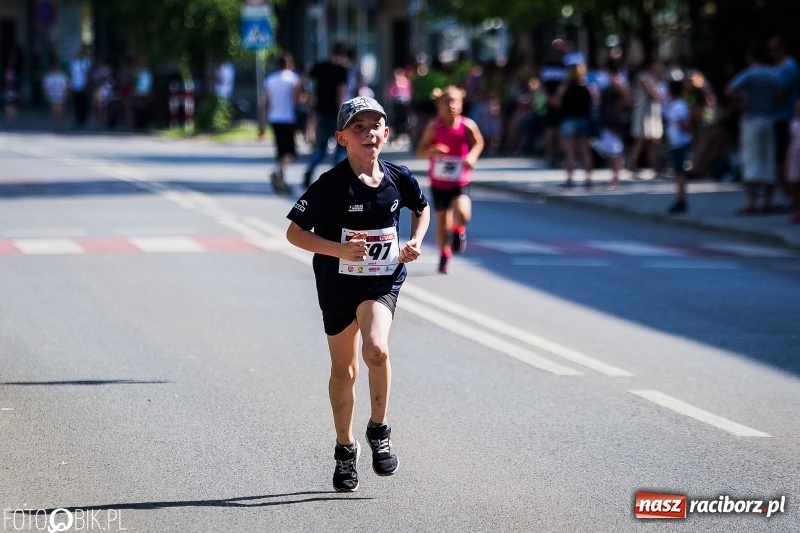 Zdjęcie w galerii na portalu naszraciborz.pl: XI Raciborski Bieg Bez Granic - nordic walking i biegi na 3,7 km wiadomości z regionu