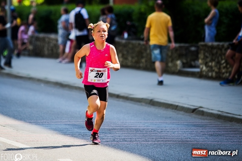 Zdjęcie w galerii na portalu naszraciborz.pl: XI Raciborski Bieg Bez Granic - nordic walking i biegi na 3,7 km wiadomości z regionu