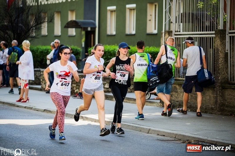 Zdjęcie w galerii na portalu naszraciborz.pl: XI Raciborski Bieg Bez Granic - nordic walking i biegi na 3,7 km wiadomości z regionu