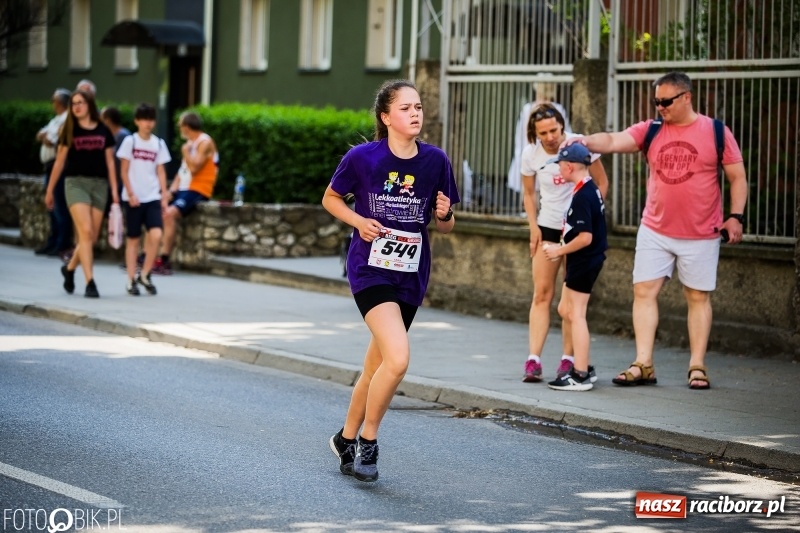 Zdjęcie w galerii na portalu naszraciborz.pl: XI Raciborski Bieg Bez Granic - nordic walking i biegi na 3,7 km wiadomości z regionu