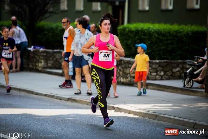Zdjęcie w galerii na portalu naszraciborz.pl: XI Raciborski Bieg Bez Granic - nordic walking i biegi na 3,7 km wiadomości z regionu