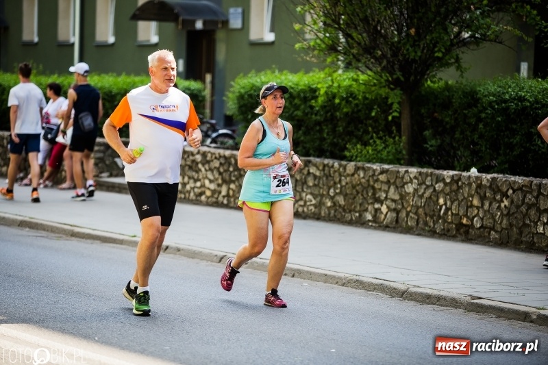 Zdjęcie w galerii na portalu naszraciborz.pl: XI Raciborski Bieg Bez Granic - nordic walking i biegi na 3,7 km wiadomości z regionu