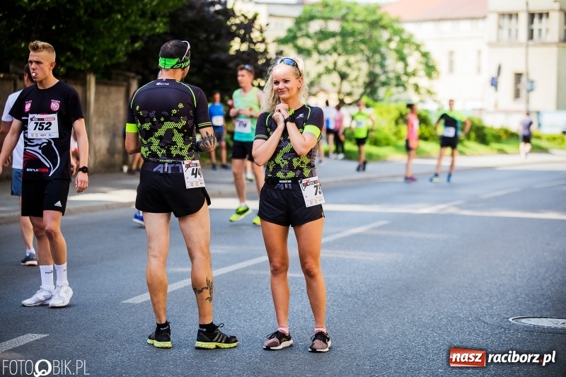 Zdjęcie w galerii na portalu naszraciborz.pl: Raciborski Bieg Bez Granic - dystans 10 kilometrów FOTOREPORTAŻ wiadomości z regionu