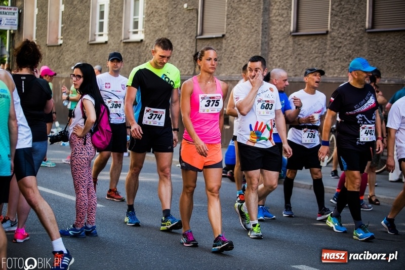 Zdjęcie w galerii na portalu naszraciborz.pl: Raciborski Bieg Bez Granic - dystans 10 kilometrów FOTOREPORTAŻ wiadomości z regionu
