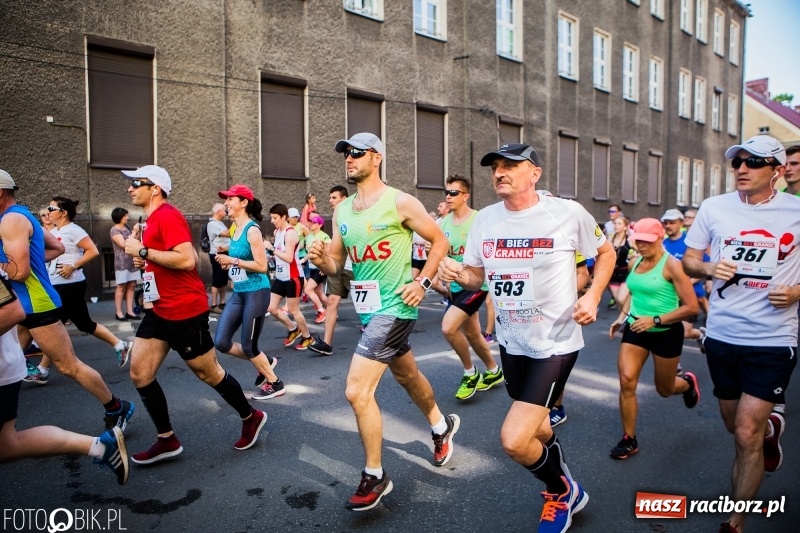 Zdjęcie w galerii na portalu naszraciborz.pl: Raciborski Bieg Bez Granic - dystans 10 kilometrów FOTOREPORTAŻ wiadomości z regionu