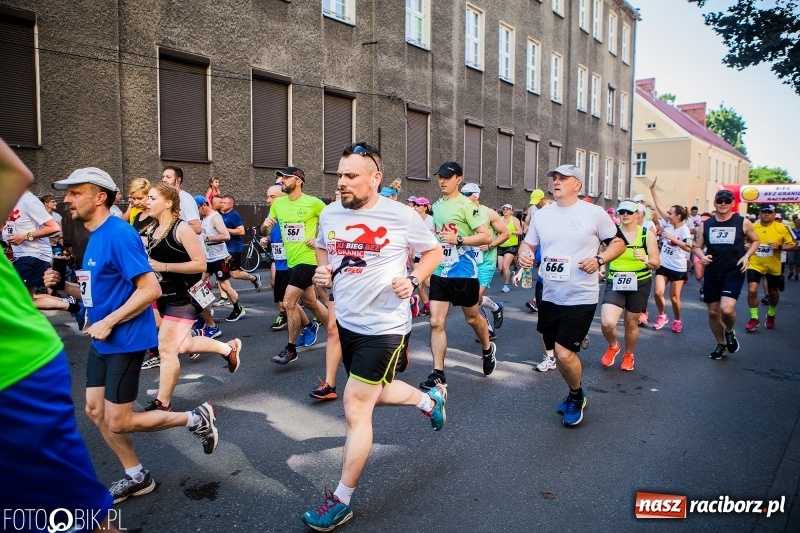 Zdjęcie w galerii na portalu naszraciborz.pl: Raciborski Bieg Bez Granic - dystans 10 kilometrów FOTOREPORTAŻ wiadomości z regionu