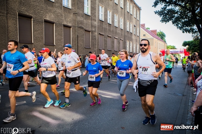 Zdjęcie w galerii na portalu naszraciborz.pl: Raciborski Bieg Bez Granic - dystans 10 kilometrów FOTOREPORTAŻ wiadomości z regionu