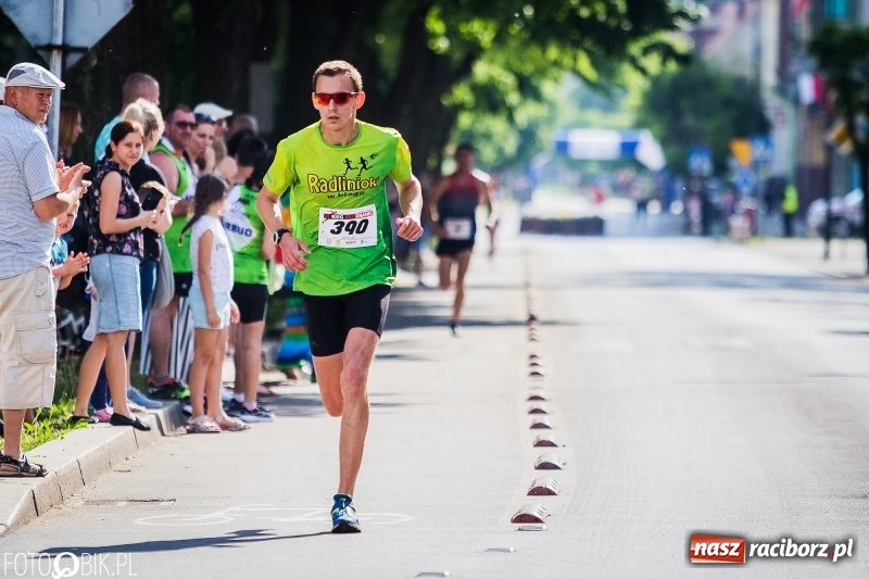 Zdjęcie w galerii na portalu naszraciborz.pl: Raciborski Bieg Bez Granic - dystans 10 kilometrów FOTOREPORTAŻ wiadomości z regionu
