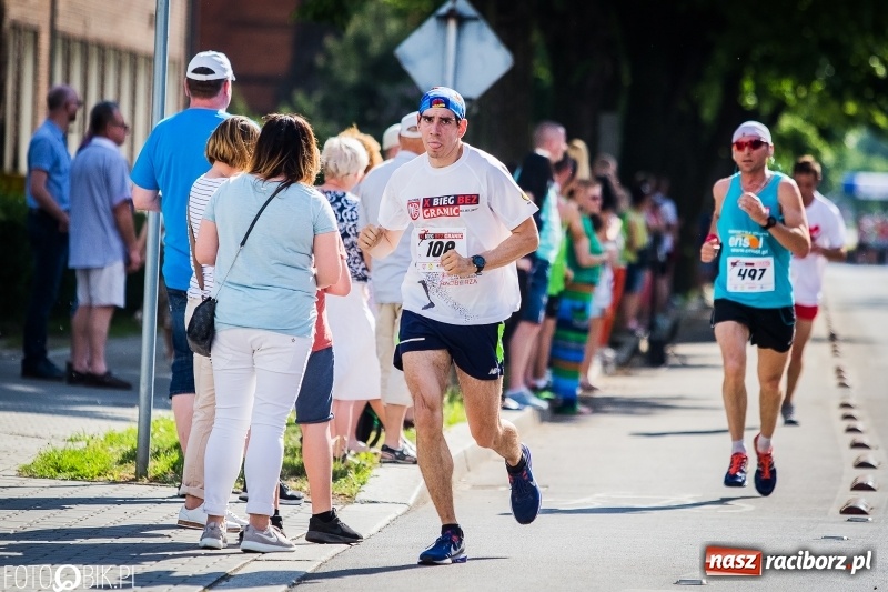 Zdjęcie w galerii na portalu naszraciborz.pl: Raciborski Bieg Bez Granic - dystans 10 kilometrów FOTOREPORTAŻ wiadomości z regionu
