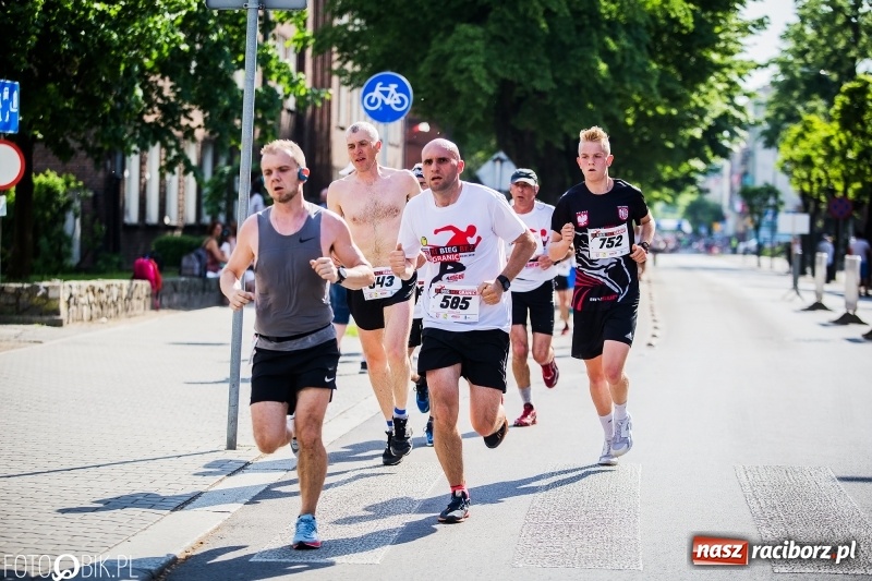 Zdjęcie w galerii na portalu naszraciborz.pl: Raciborski Bieg Bez Granic - dystans 10 kilometrów FOTOREPORTAŻ wiadomości z regionu