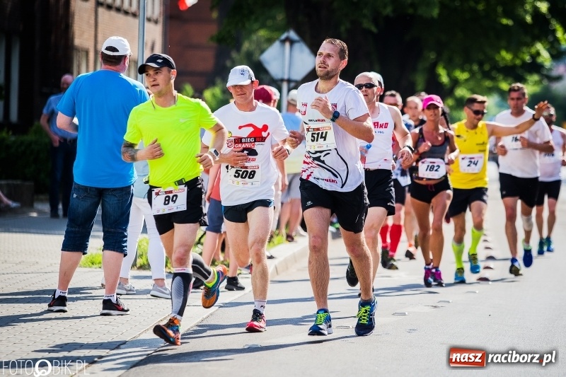 Zdjęcie w galerii na portalu naszraciborz.pl: Raciborski Bieg Bez Granic - dystans 10 kilometrów FOTOREPORTAŻ wiadomości z regionu