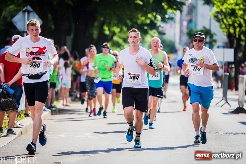 Zdjęcie w galerii na portalu naszraciborz.pl: Raciborski Bieg Bez Granic - dystans 10 kilometrów FOTOREPORTAŻ wiadomości z regionu